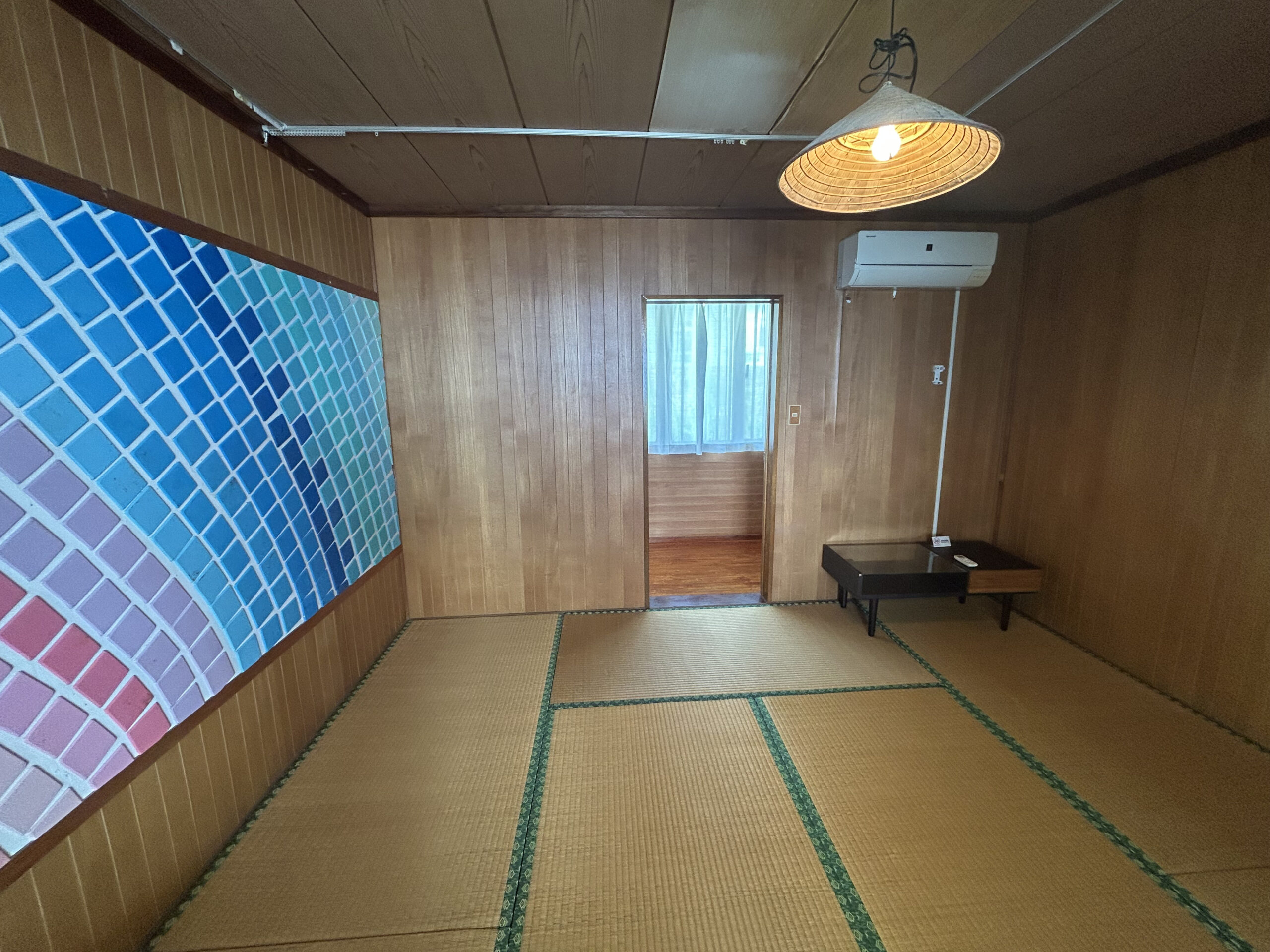 個室A
